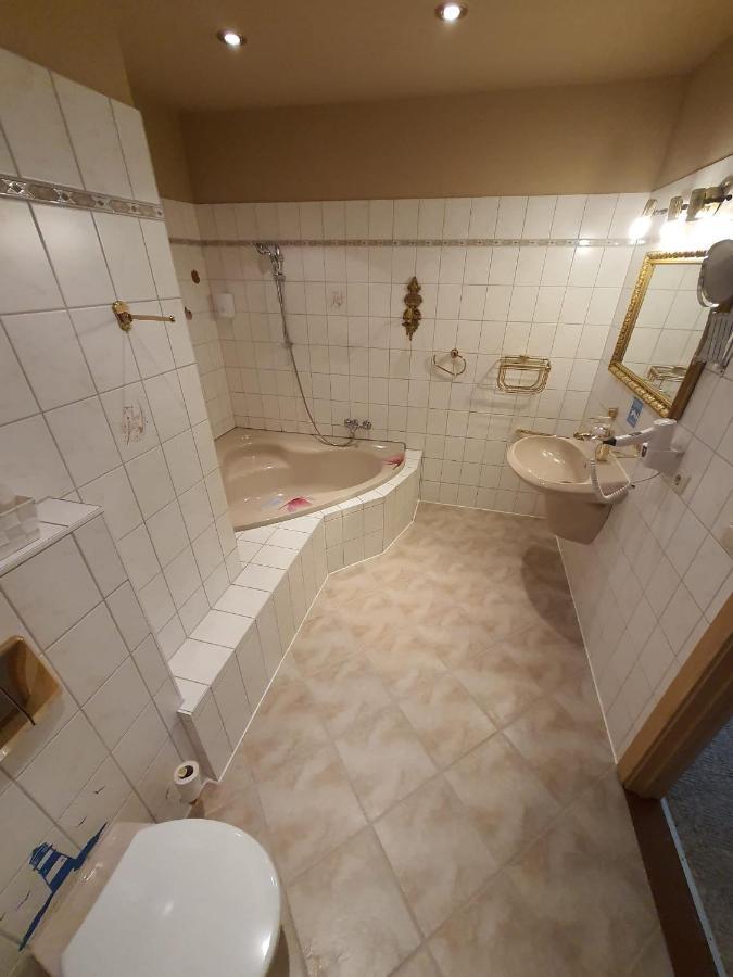 Hotel Knoepel Wißmar Eksteriør billede