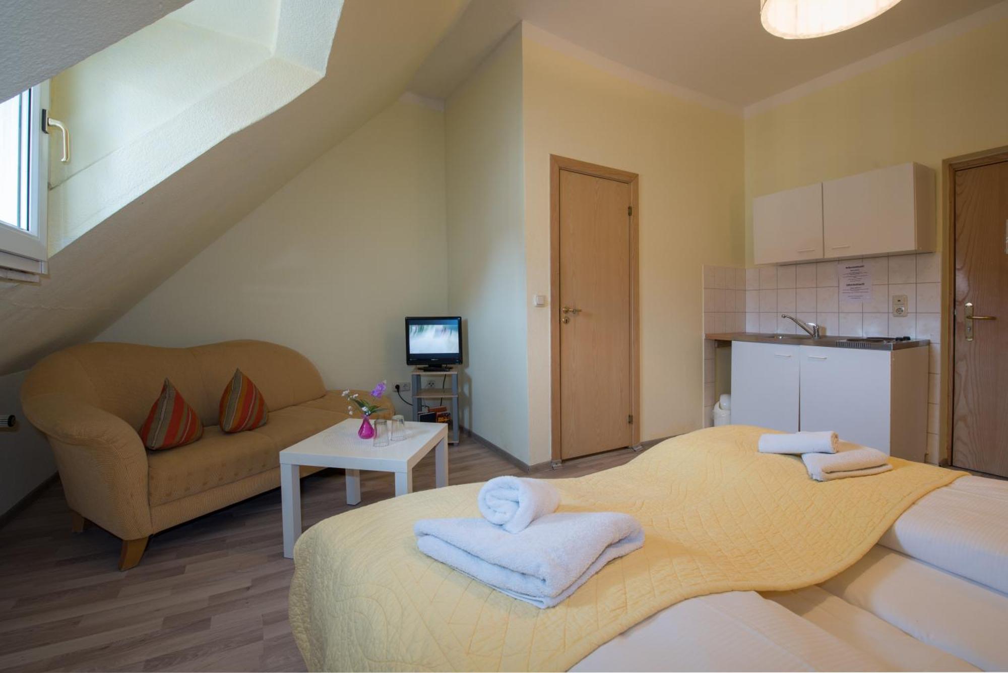 Hotel Knoepel Wißmar Eksteriør billede